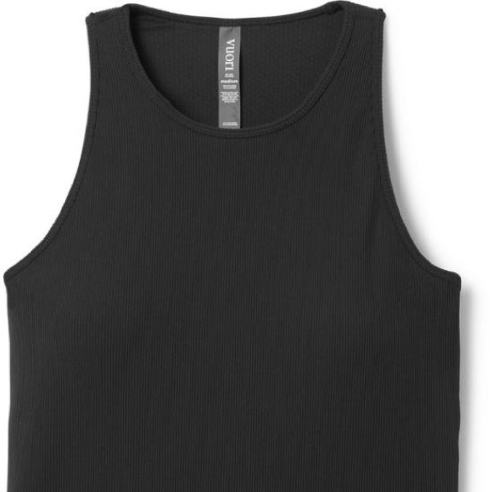 Vuori Womens Plyo black tank size small
